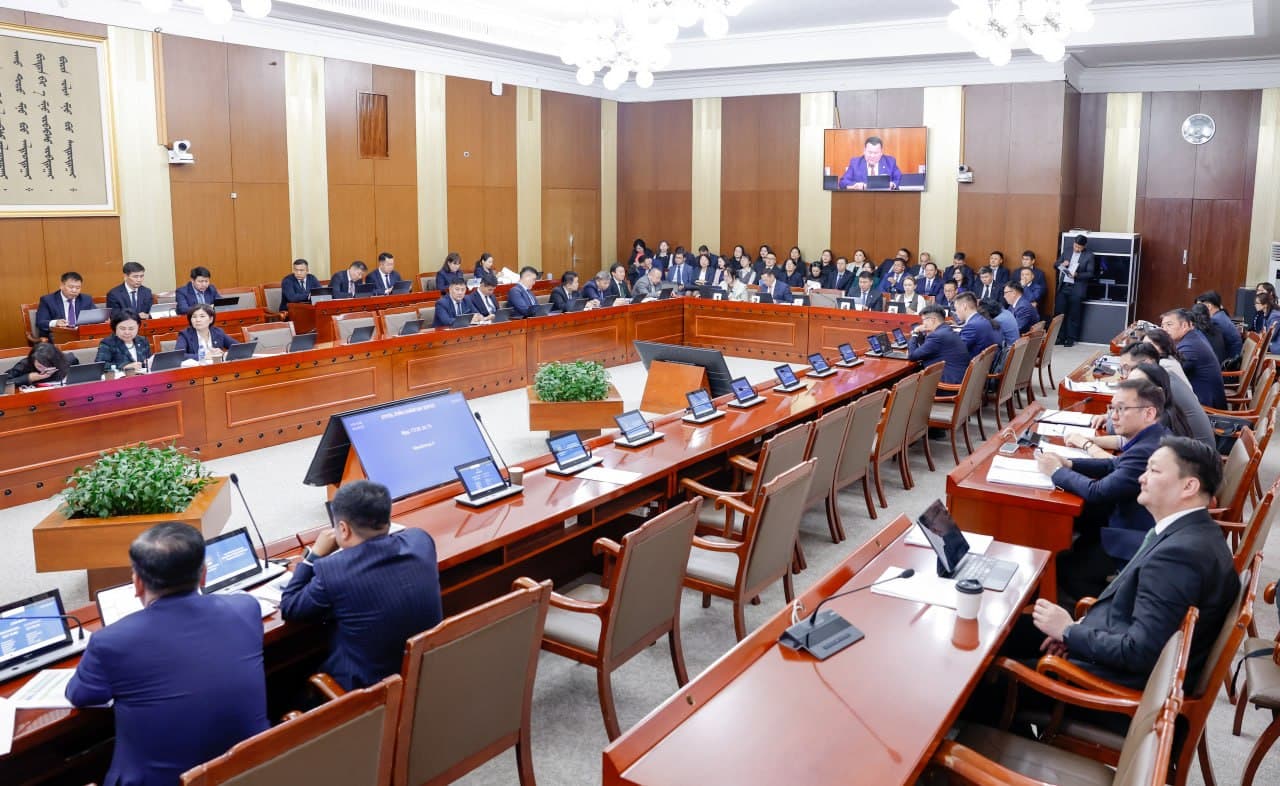 Шүүхийн ачааллыг бууруулах хуулийн төслийг хэлэлцэхийг дэмжлээ